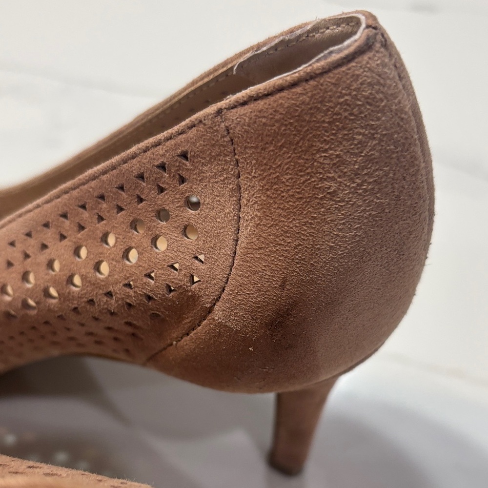 Alfani Brown Perforated Pointed-Toe Pumps - Picture 6 of 16